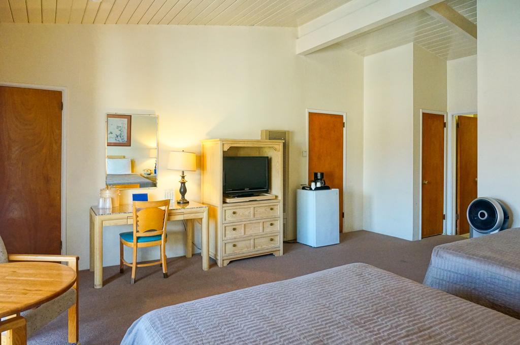 Pacific Crest Hotel Santa Bárbara Habitación foto