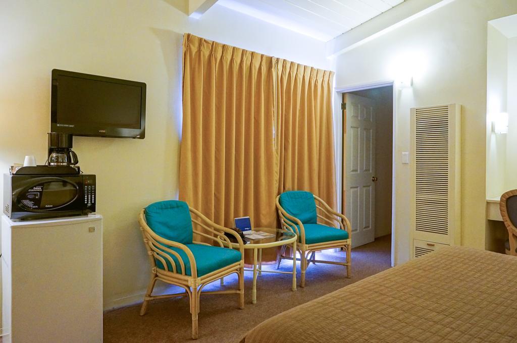 Pacific Crest Hotel Santa Bárbara Habitación foto