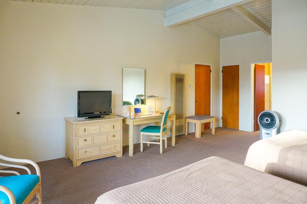 Pacific Crest Hotel Santa Bárbara Habitación foto